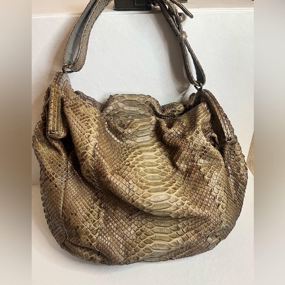 Bottega Veneta Python 🐍 Limited Edition Bag!! #70 of only 250 made!
